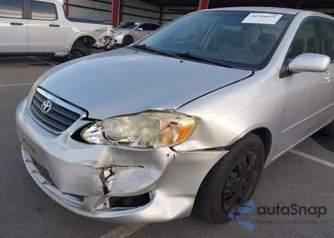 2005 Toyota Corolla Le z USA, uszkodzony, nr VIN 1NXBR32E75Z450748